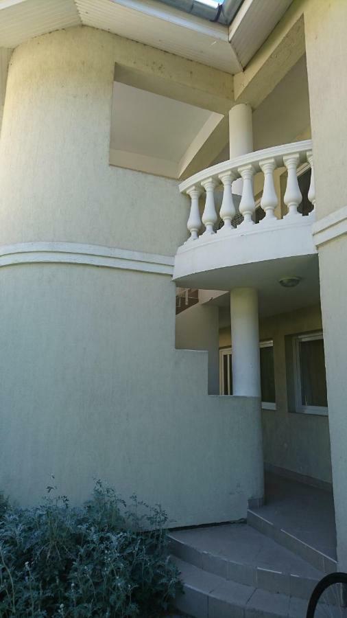 Yellow Sun 2 Apartman Siofok Exterior photo